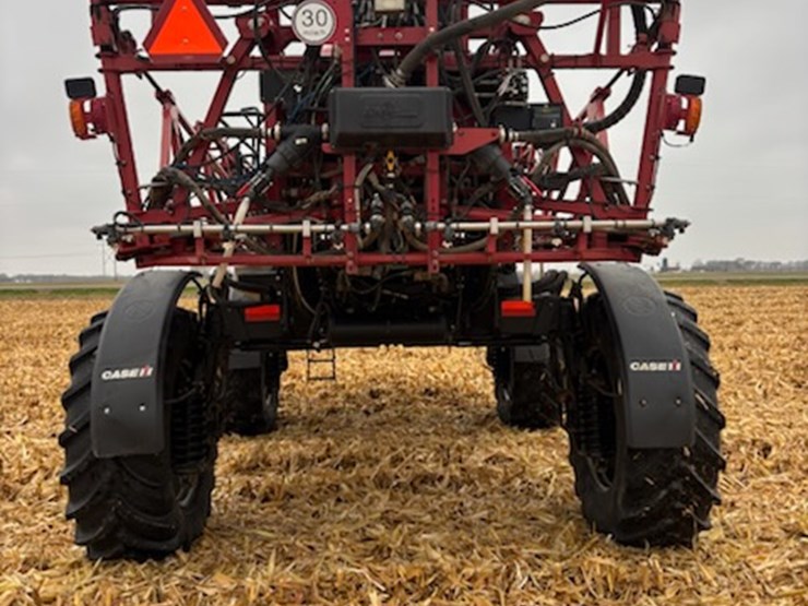 2016-case-ih-2016-image-33