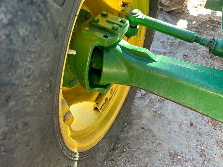 2011-john-deere-5095m-image-14