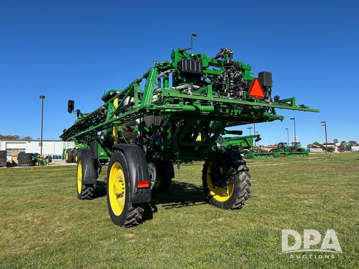 2022-john-deere-410r-image-6