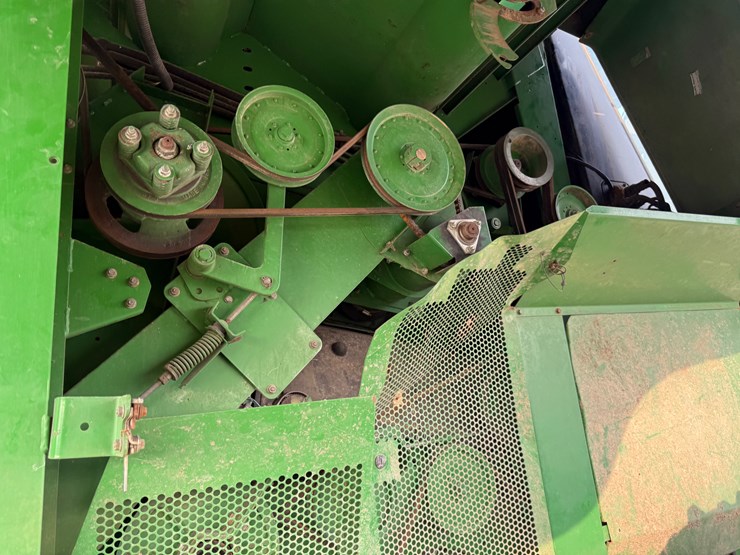 2009-john-deere-9870-sts-image-101