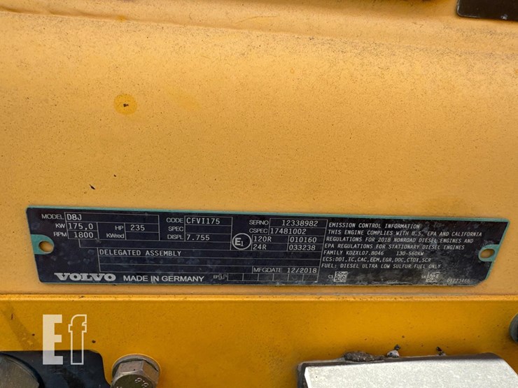 2018-volvo-p7110b-image-11