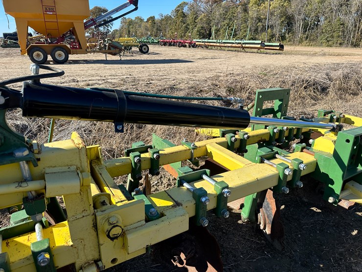 #33731-•-roll-a-cone-16-row-30"-hipper-image-31