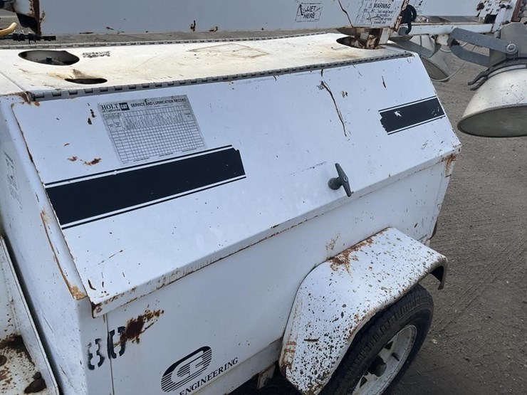 coleman-15'-portable-adj.-light-plant,-diesel-image-9