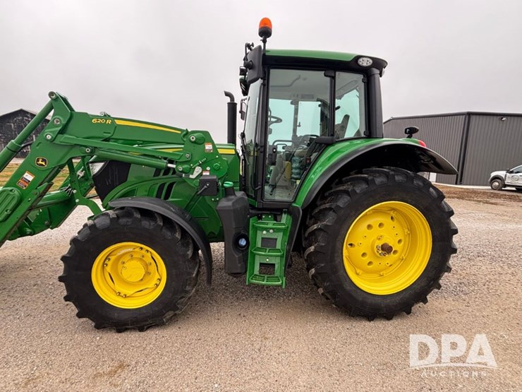2023-john-deere-6130m-image-11