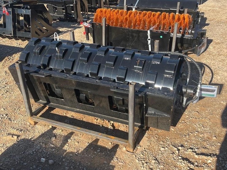 future-59in-hydraulic-skid-steer-brush-cutters-image-3