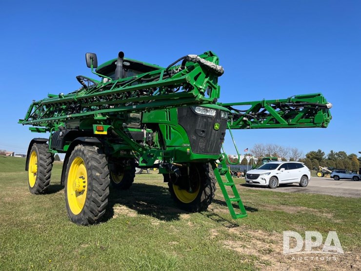 2021-john-deere-r4044-image-5