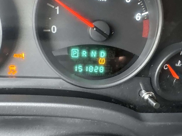 2010-jeep-compass-image-26