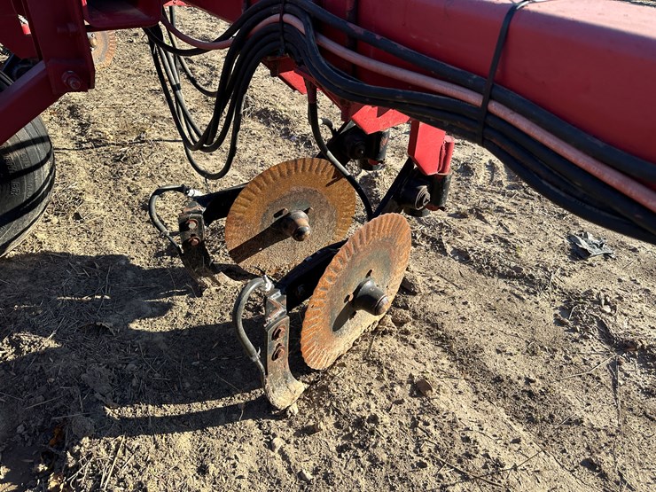 #33739-•-~20'-row-crop-cultivator-image-14