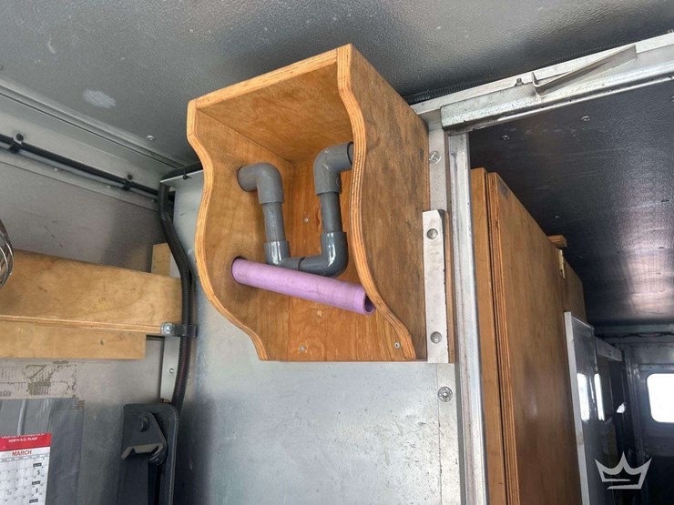 2017-freightliner-mt55-image-22