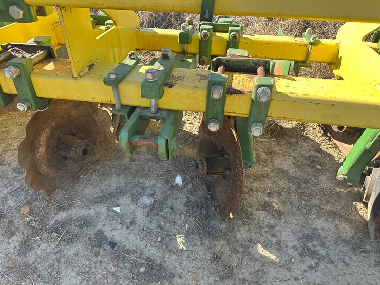 #33731-•-roll-a-cone-16-row-30"-hipper-image-27