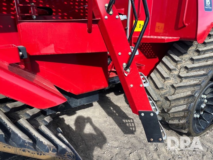 2022-case-ih-2022-image-37