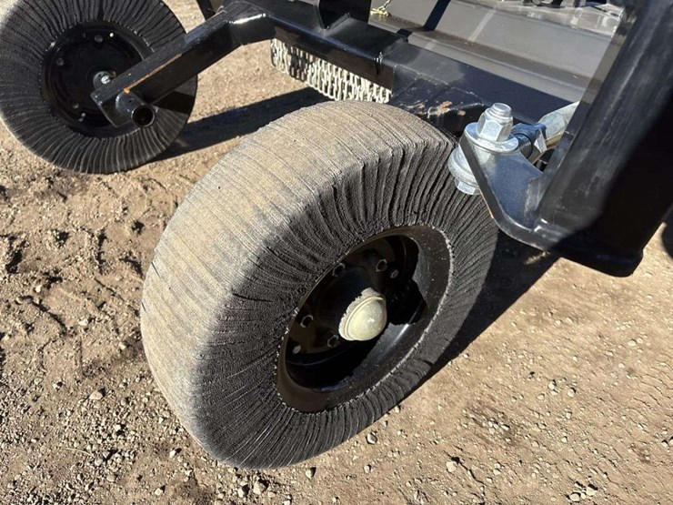 ironcraft-2512-12ft-batwing-rotary-mower-image-11