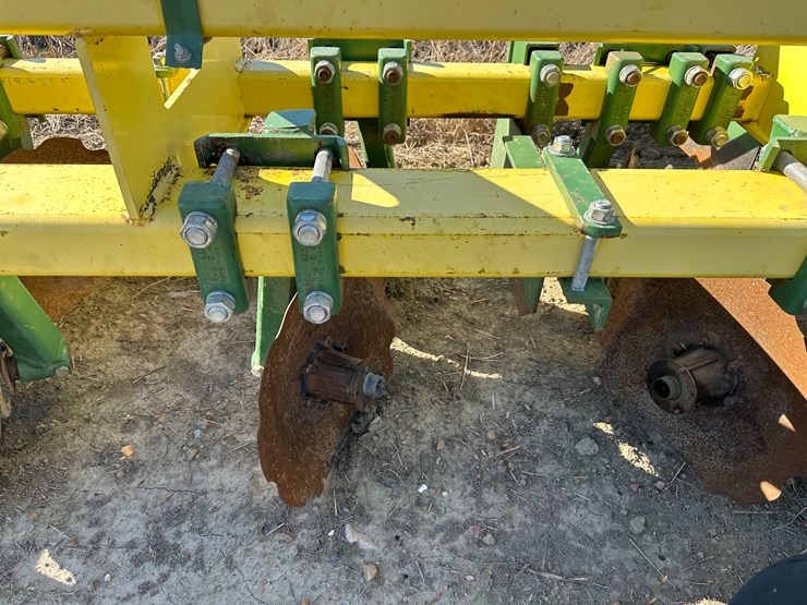 #33731-•-roll-a-cone-16-row-30"-hipper-image-28