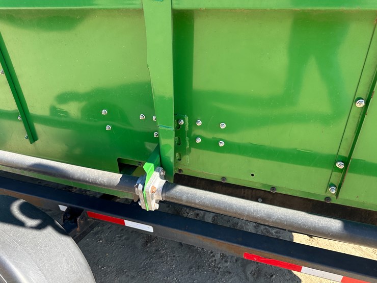 2012-john-deere-616c-image-8