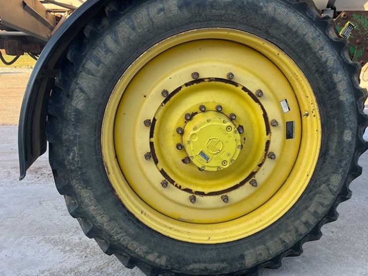 2013-john-deere-4940-image-17