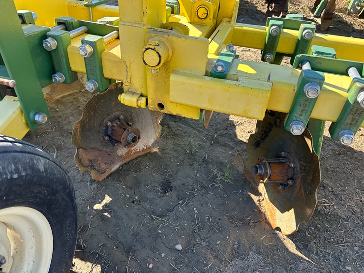 #33730-•-roll-a-cone-16-row-30"-hipper-image-34