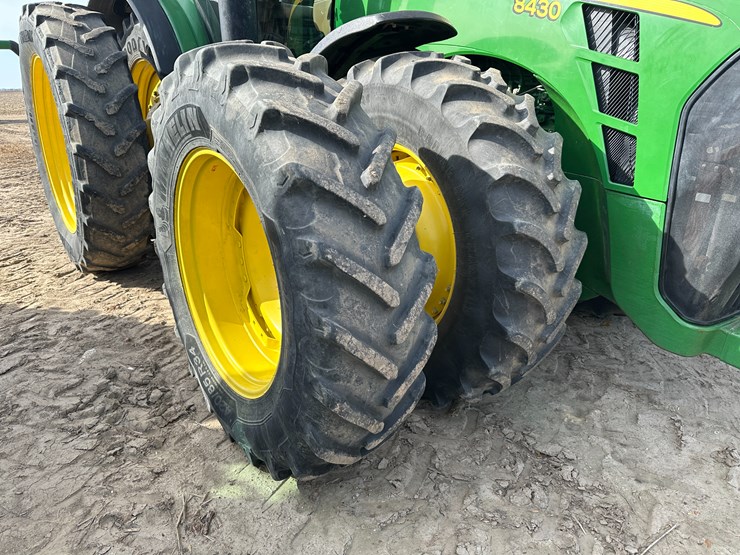2006-john-deere-8430-image-9