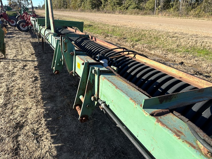 #33738-•-~22'-hooded-sprayer-image-11