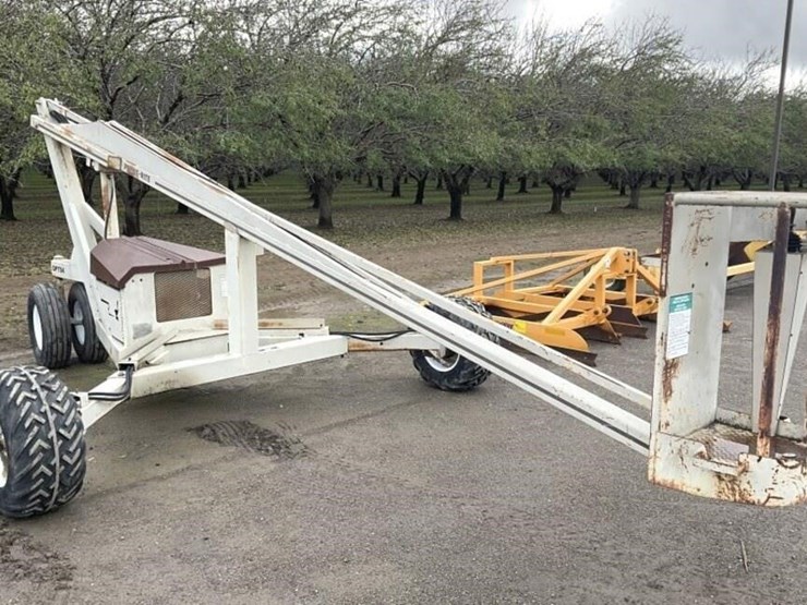 prune-rite-pr300d-25'-s.p.-pruning-tower-image-1