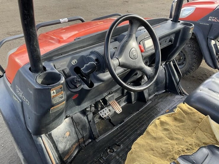 kubota-rtv900-image-17