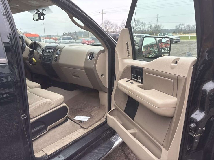 2008-ford-l-image-18