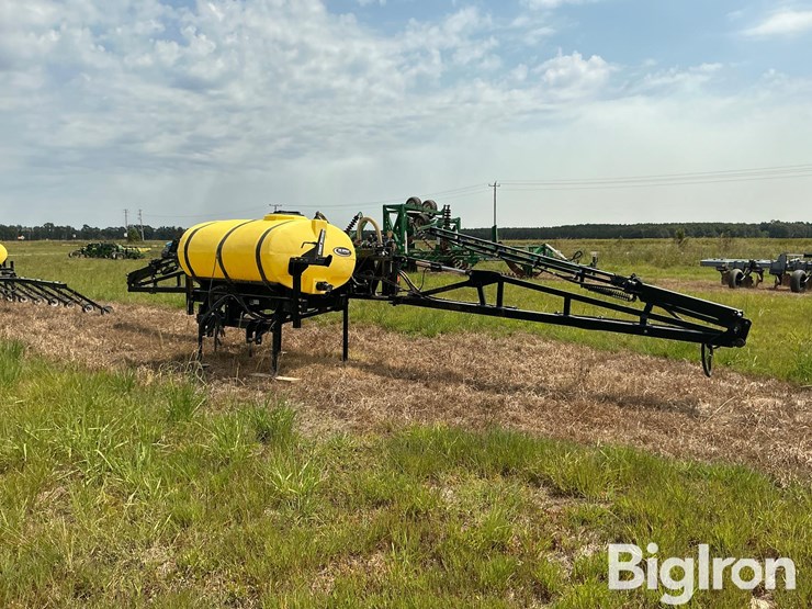 ag-spray-equipment-60-image-1
