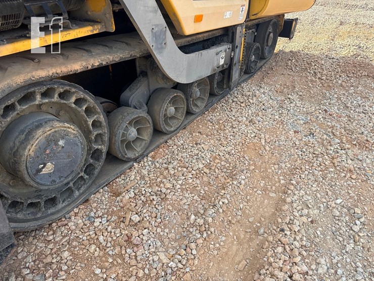 2018-volvo-p7110b-image-30