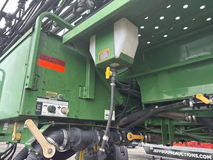 john-deere-4830-image-18