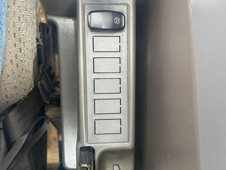 2017-caterpillar-m316f-image-35