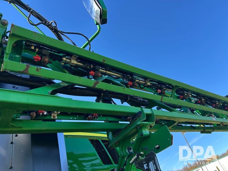 2022-john-deere-410r-image-49