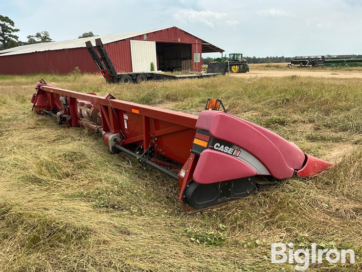 2010-case-ih-3212-image-5