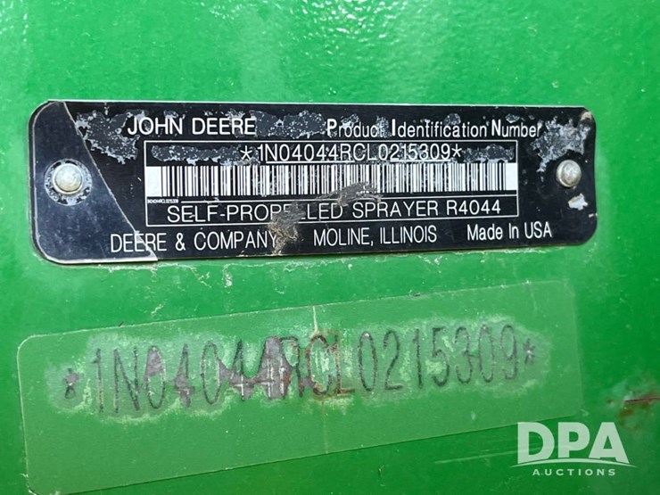 2021-john-deere-r4044-image-86