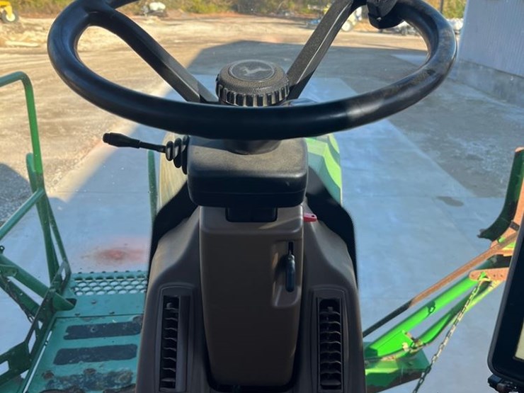 2013-john-deere-4940-image-24