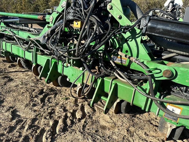 john-deere-1720-image-54