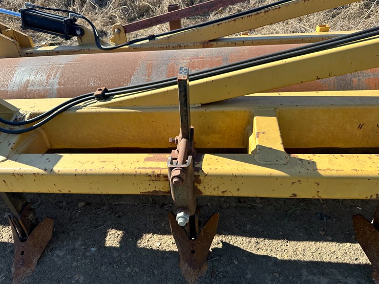 #33729-•-brandt-16-row-30"-hr40-hipper-roller-image-17