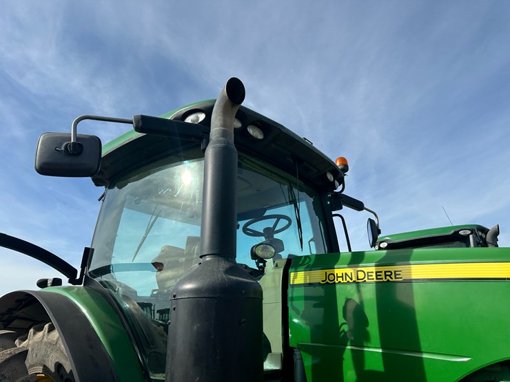 2012-john-deere-8360r-image-40