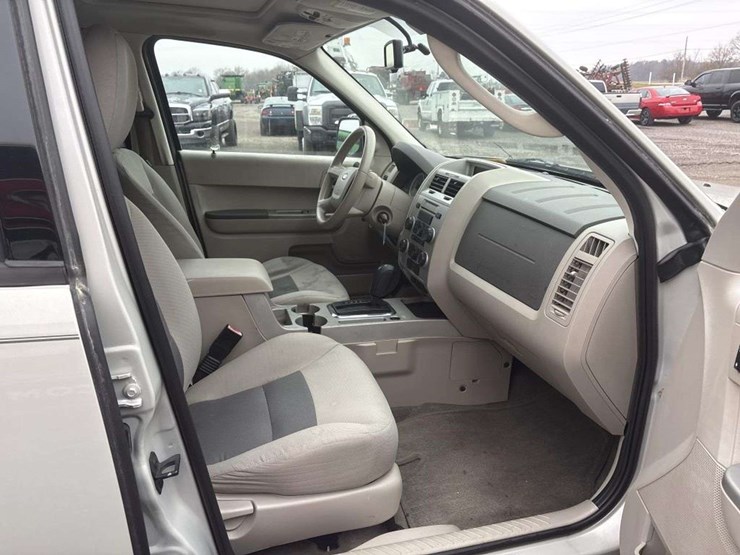 2008-ford-escape-image-20