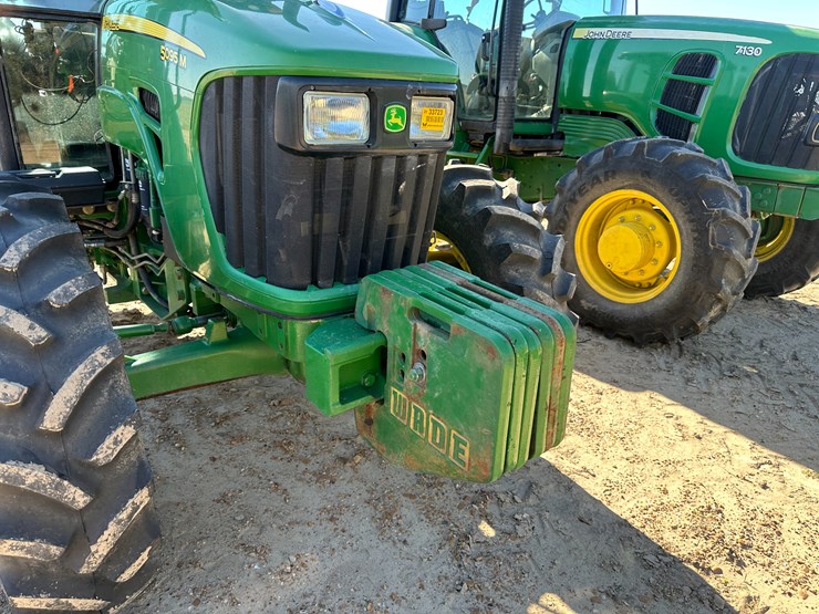 2011-john-deere-5095m-image-30