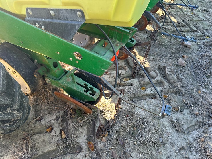 john-deere-1720-image-21