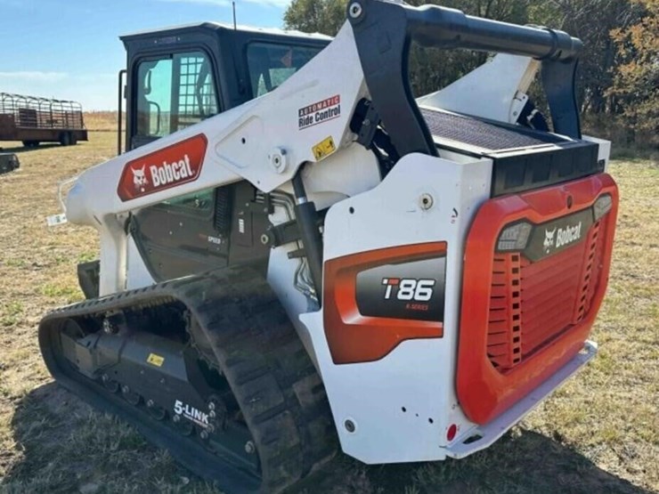 2025-bobcat-t86-image-5