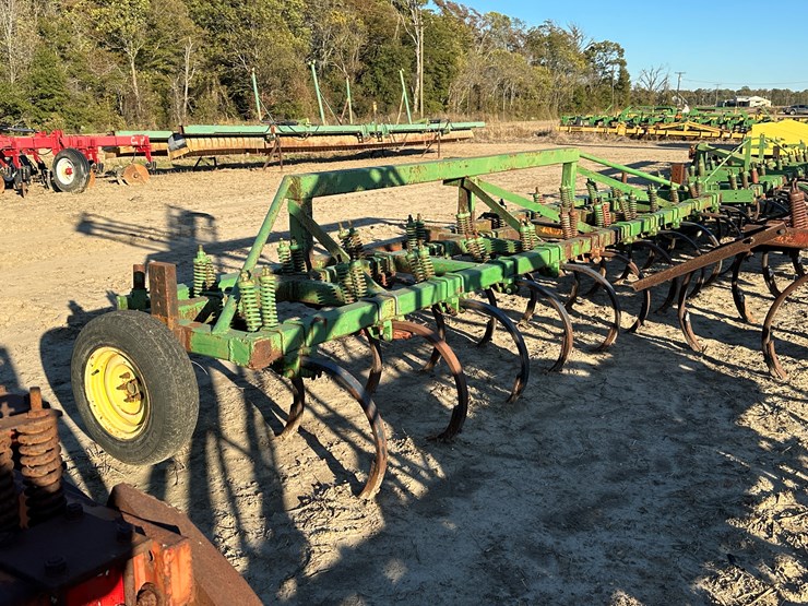 john-deere-105-image-4