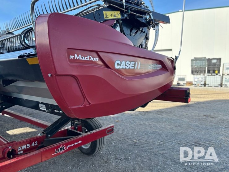 2023-mac-don-fd240-image-31