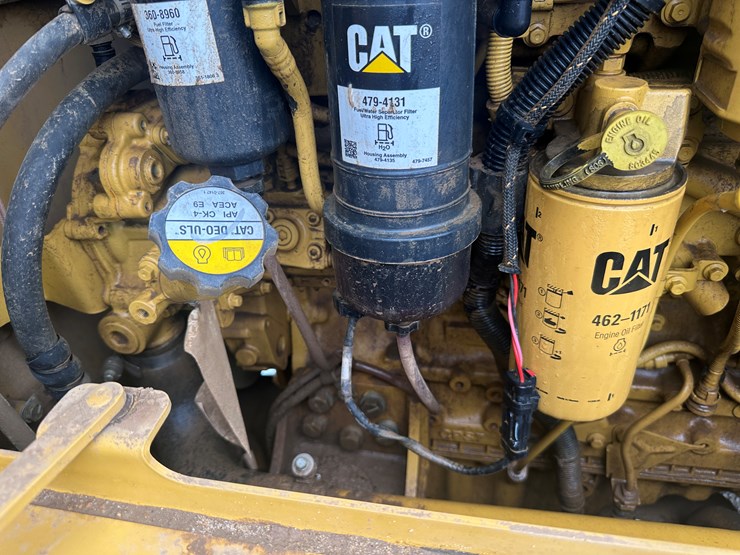 2022-caterpillar-140gc-image-77