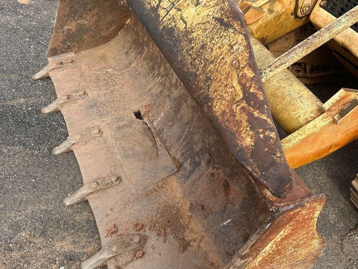 komatsu-d31s-16-image-6