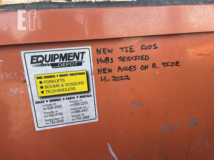 2011-jlg-g10-55a-image-39