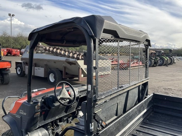 kubota-rtv900-image-13