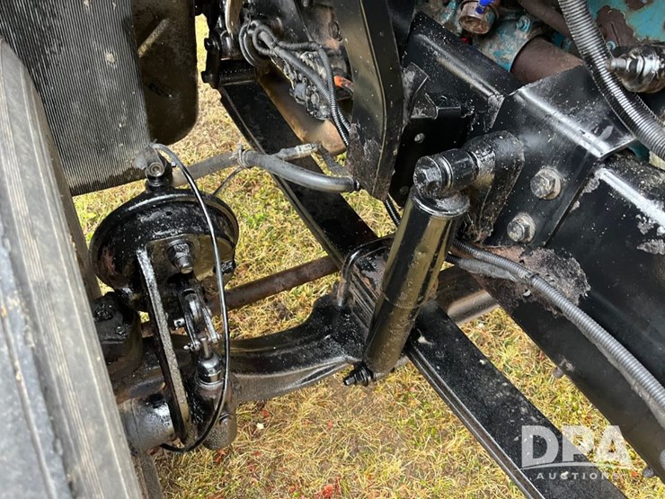 2004-international-7400-image-46