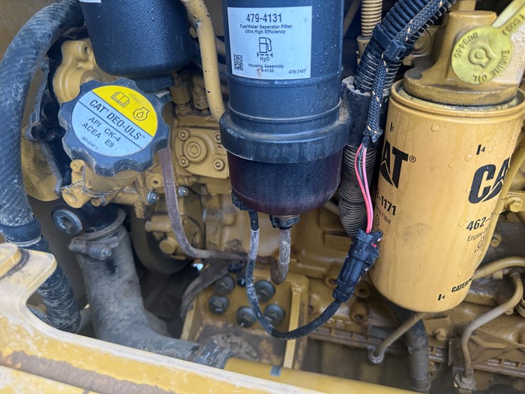2022-caterpillar-140gc-awd-image-87
