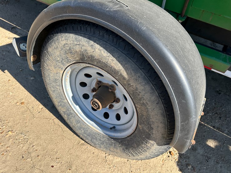 #33721-•-frontier-40'-tri/a-header-trailer-vin:-1m9bd4834as152563-image-7