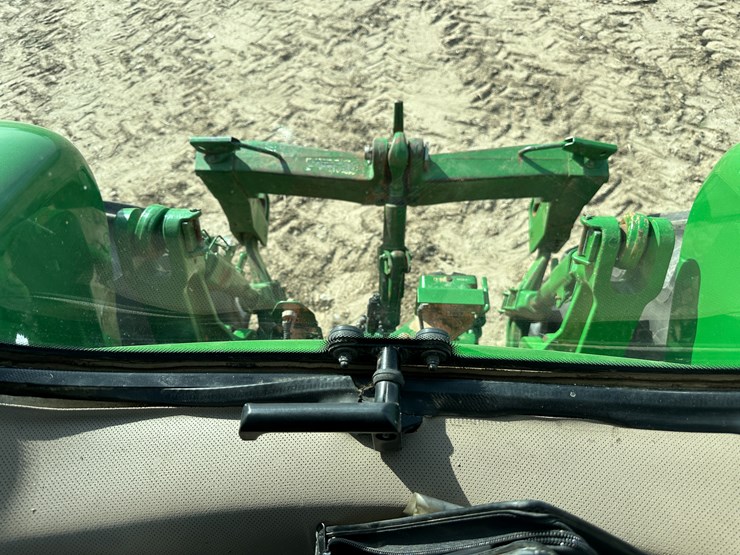2010-john-deere-8285r-image-70